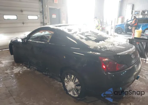 2010 Infiniti G37X из США, поврежденный, VIN JN1CV6EL7AM152083